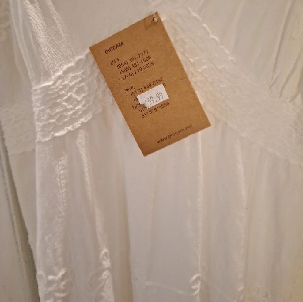Giocam White Embroidered V-Neck embrodery Dress